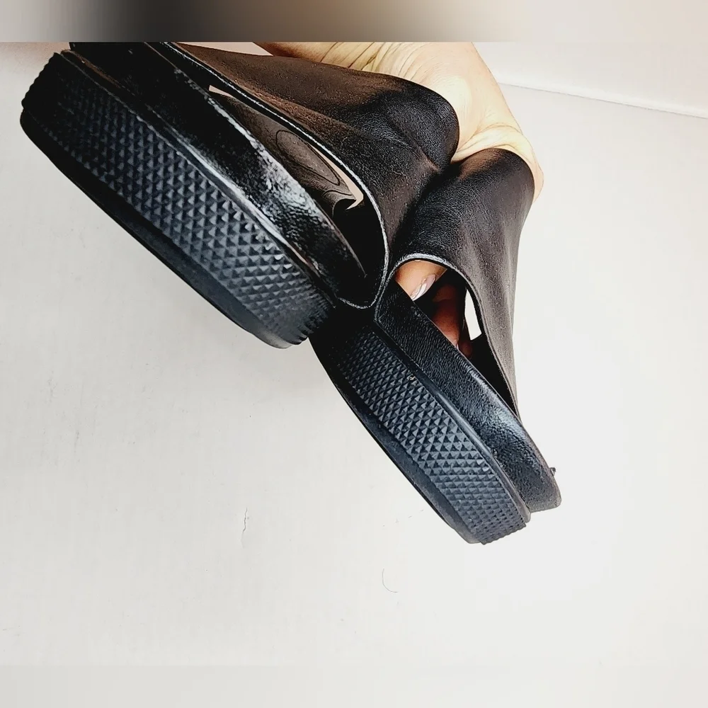 Eileen Fisher | Slip‎ on Leather Slides, size 9.5